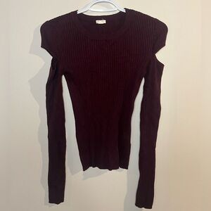 Women’s Garage top